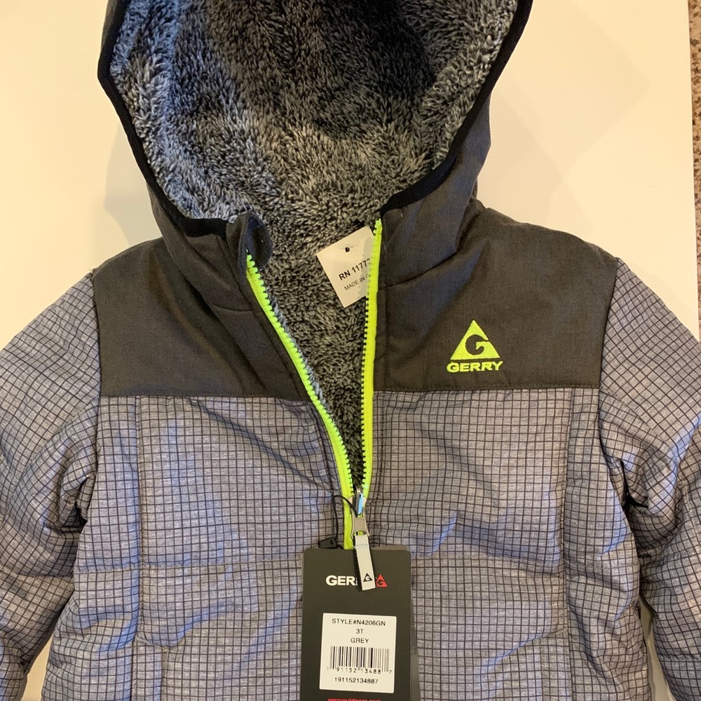 NWT: 3T Gerry Reversible Jacket